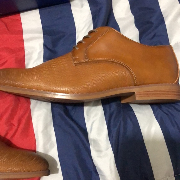 mens dress shoes - Picture 4 of 7